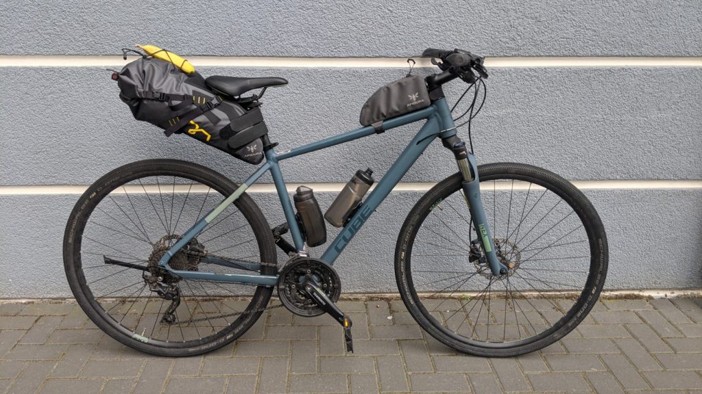 Fahrrad mit Bikepackingtaschen für Bikepacking von Berlin nach Chemnitz.