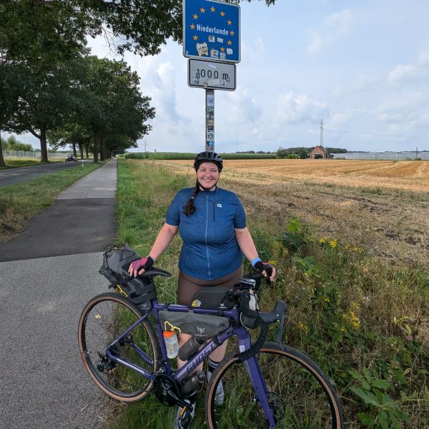 Bikepacking in den Niederlanden. Mit dem Fahrrad über die niederländische Grenze