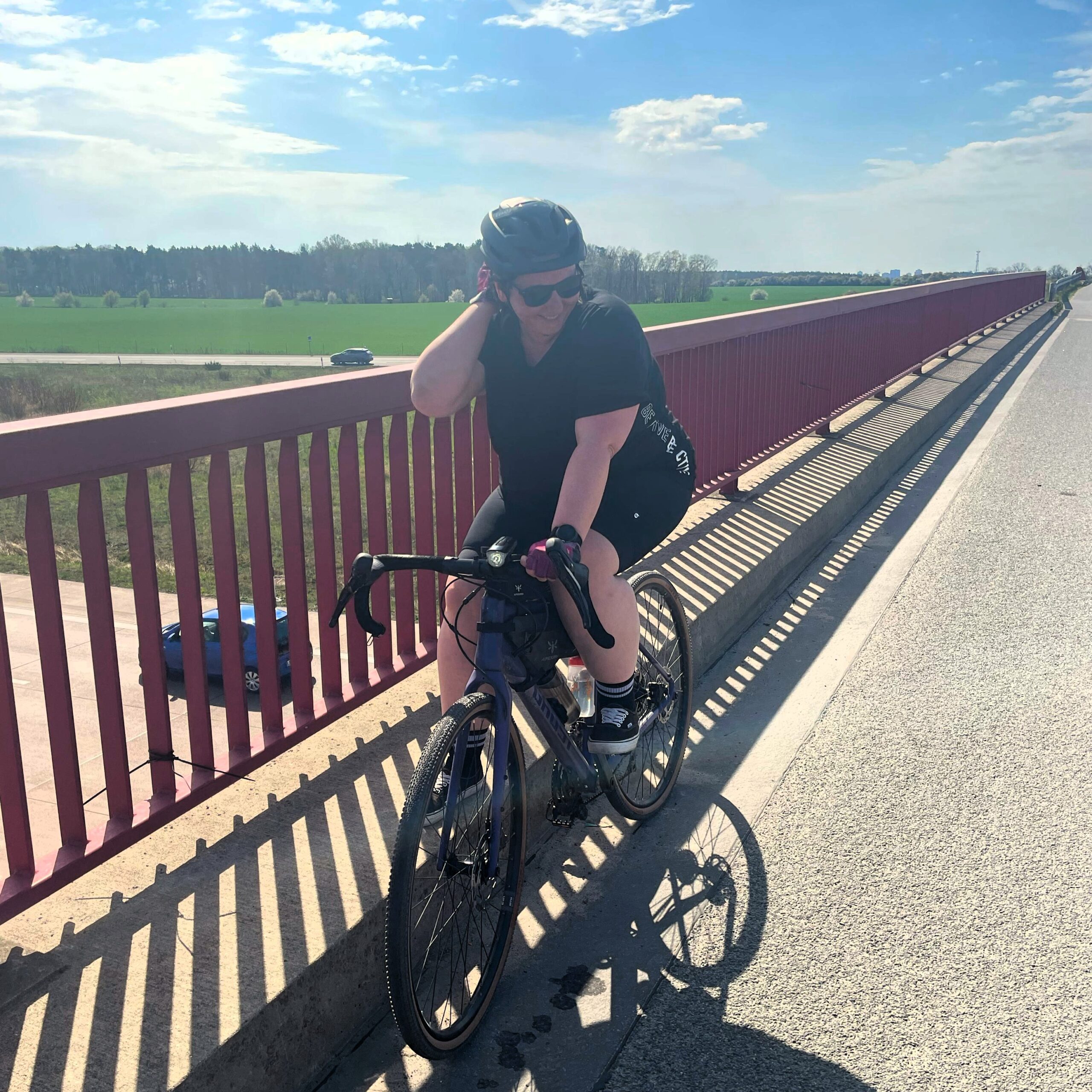 jessica riedel berlin jersey cycles fahrradhelm test lumos 