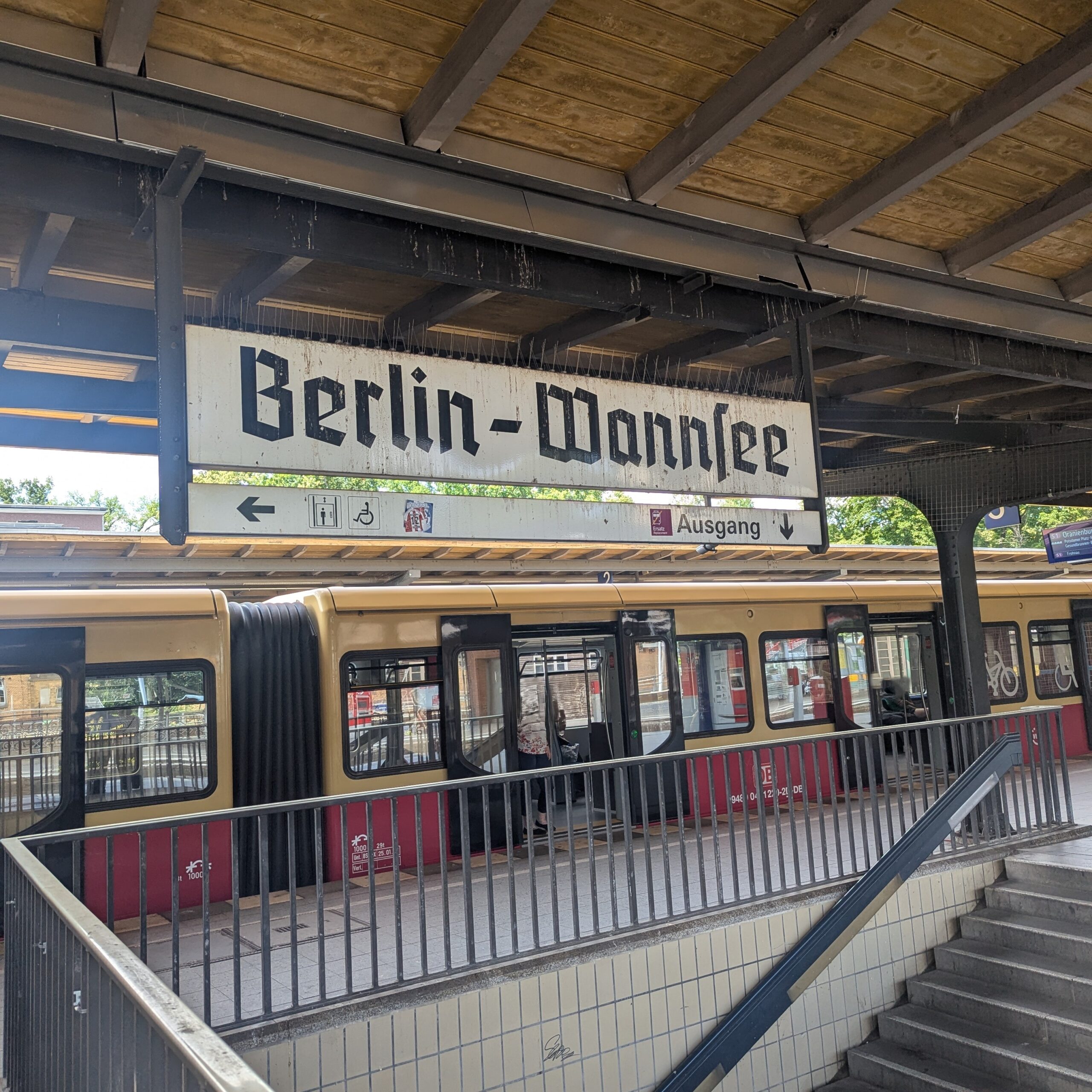 Bahnhof Wannsee