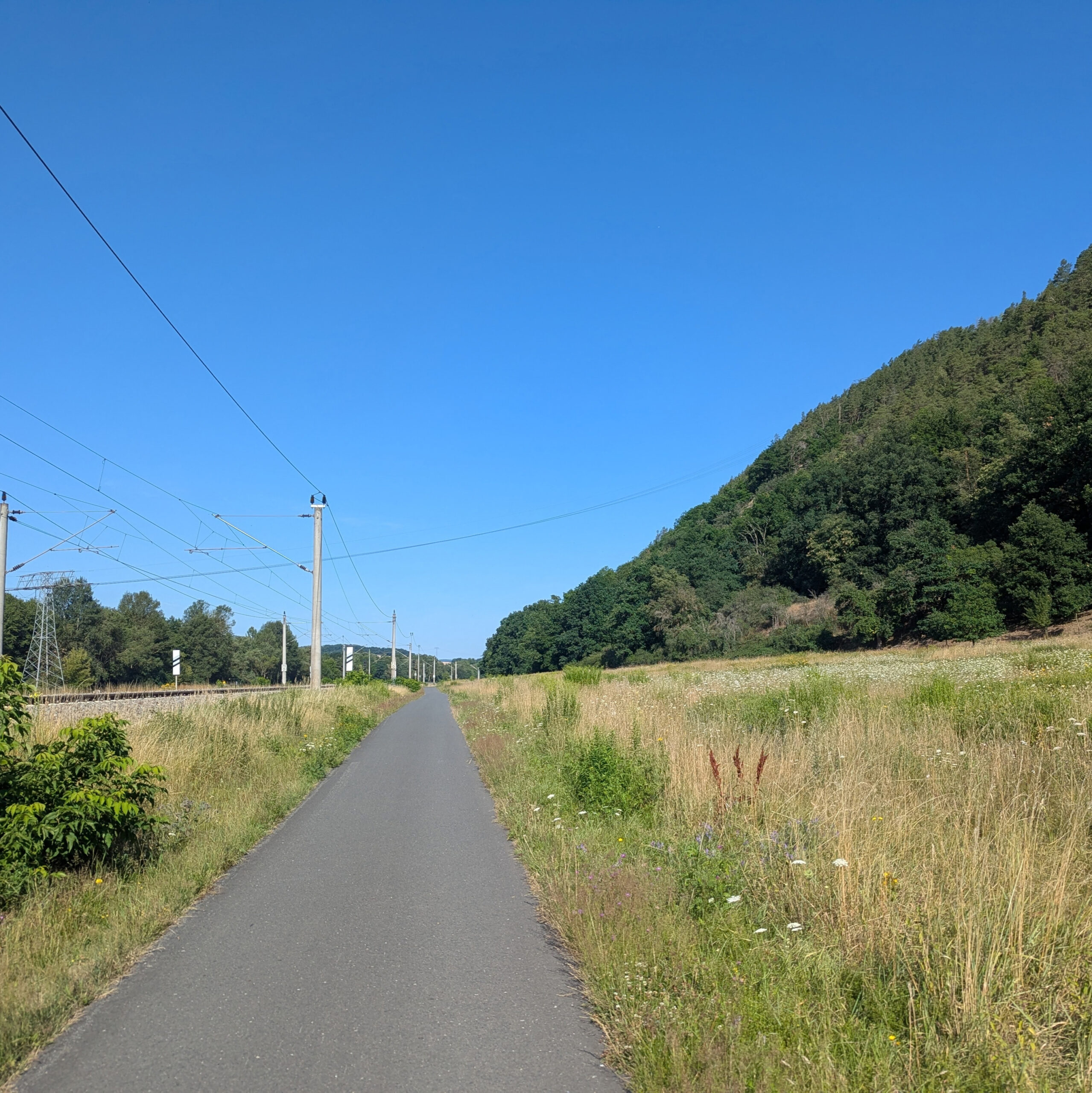 Bahntrasse am Saaleradweg